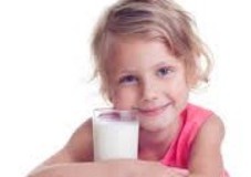 Tips Memilih Susu Terbaik untuk Anak
