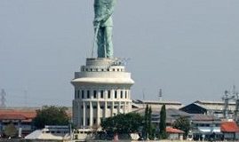 Monumen Jalesveva Jayamahe, Lambang Kejayaan Laut Indonesia